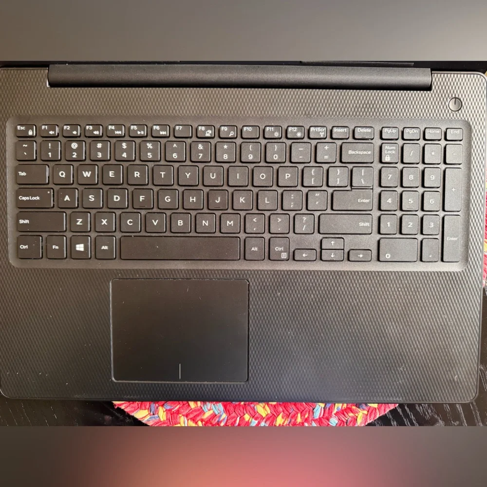 Used DELL Inspiron 15 3000